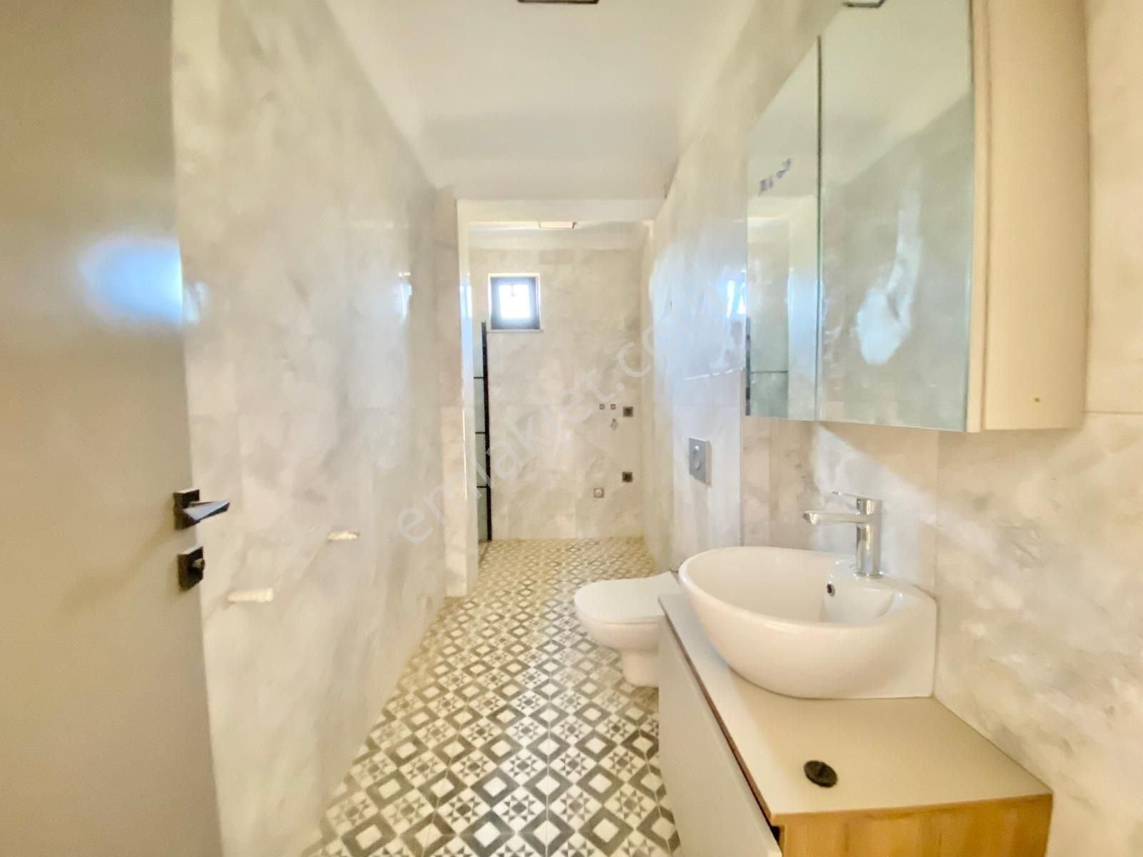 Yükselden Gürede Havuzlu Lüx Proje De 3+1 Muhteşem Villa - Görsel 6