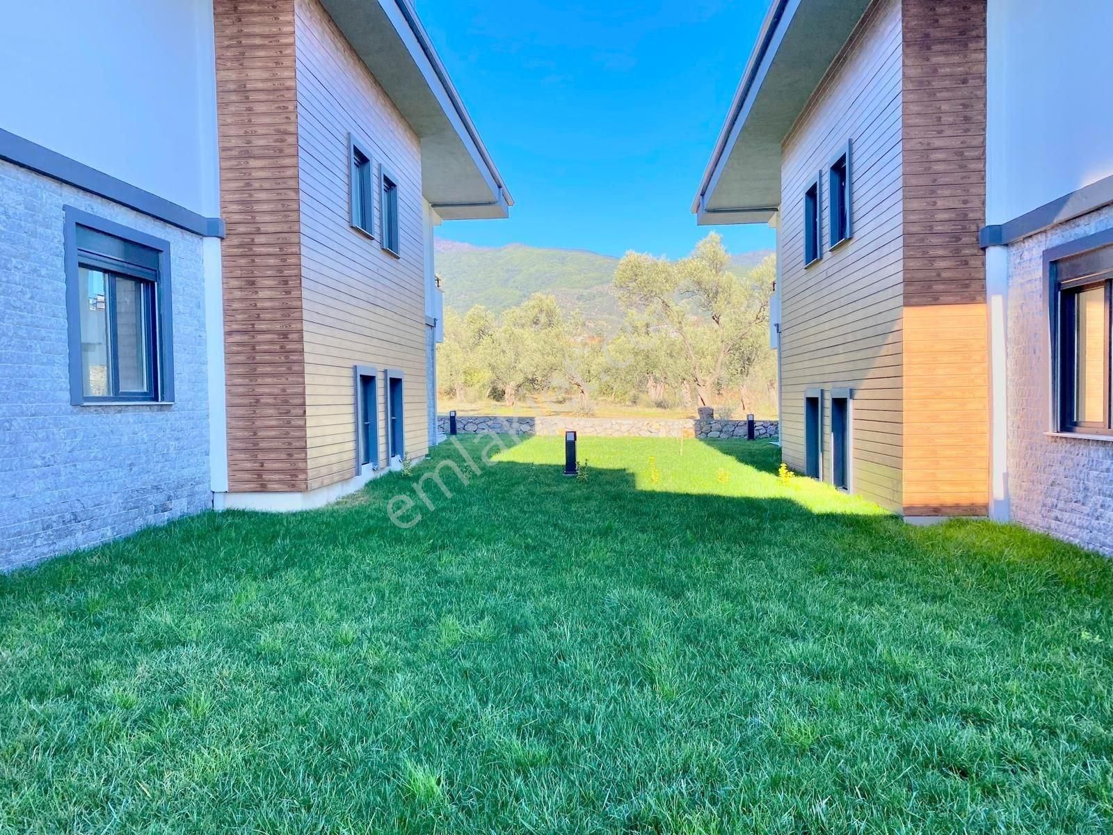 Yükselden Gürede Havuzlu Lüx Proje De 3+1 Muhteşem Villa - Görsel 4