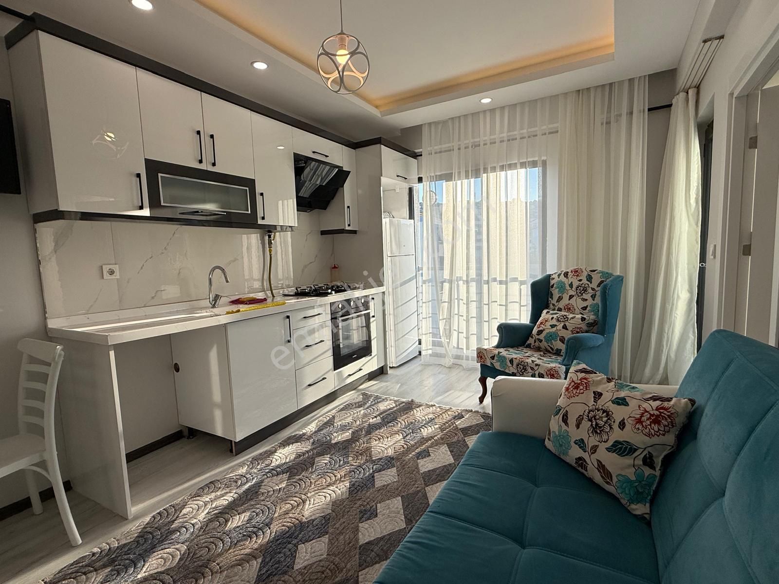 Kiralık Lüks 1+1 Full Eşyalı Yeni Bina Hacı İlbey Mah. - Görsel 24