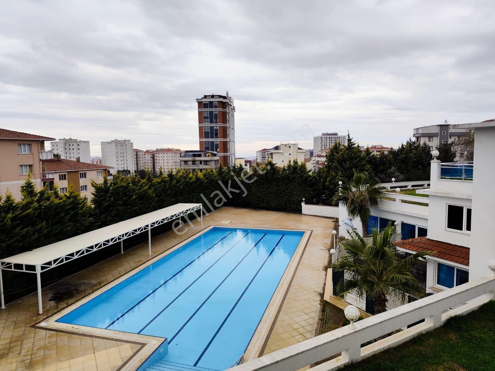 Mertcan Dan Güvenlikli-havuzlu Site İçi Ankastreli 1+1 Arakat Fırsat Kiralık - Görsel 12