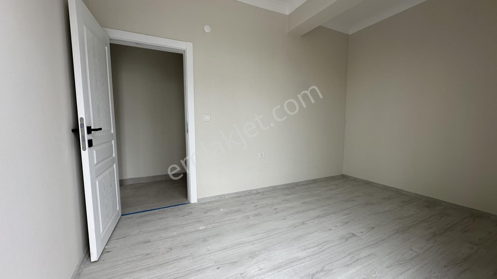 Gömeç Yaya Mahallesinde 2+1 Sıfır Doğalgazlı Kiralık Daire - Görsel 7