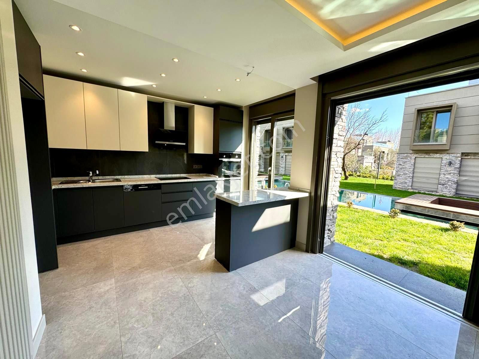 Yükselden Gürede Özel Mimari Havuzlu Ateş Çukurlu 3+1 Villa - Görsel 20