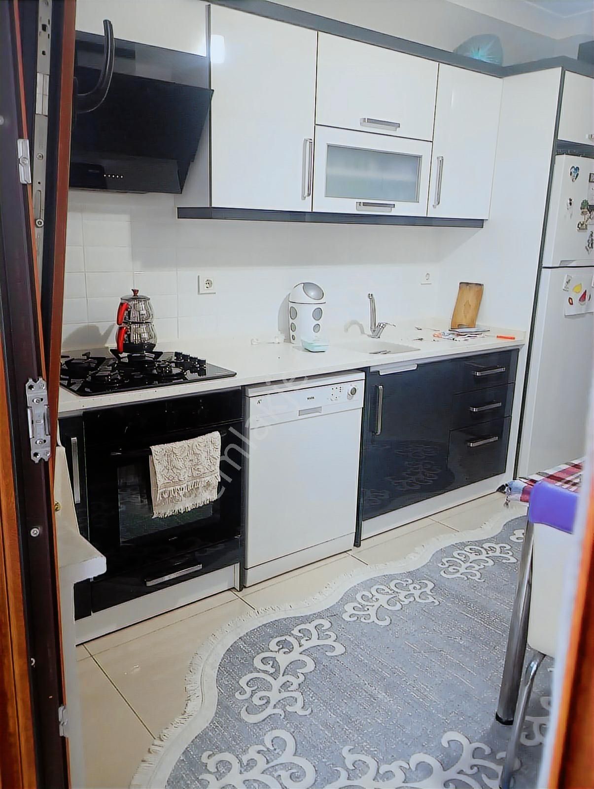 Cumhuriyet Mah. Üçgen Park'da Ara Kat 5 Yıllık 3+1 Satılık Daire - Görsel 21