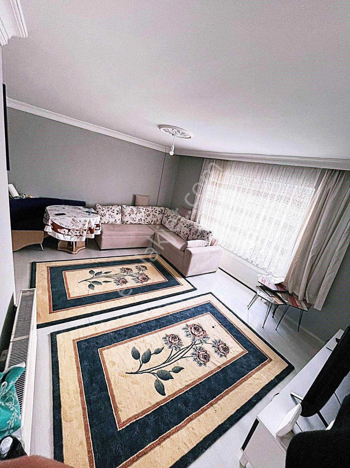 Cihandan Yunus Emre Mahallesinde Satlık 2+1 Kelepir Daire - Görsel 3