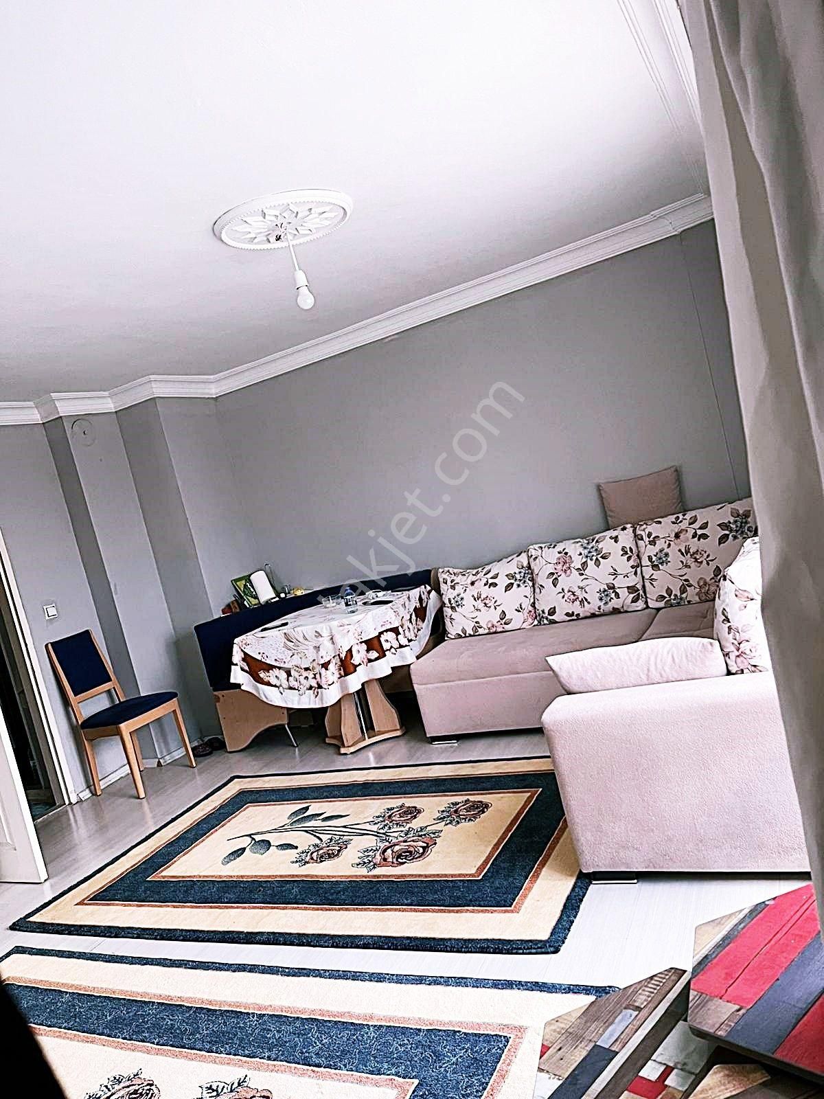 Cihandan Yunus Emre Mahallesinde Satlık 2+1 Kelepir Daire - Görsel 7