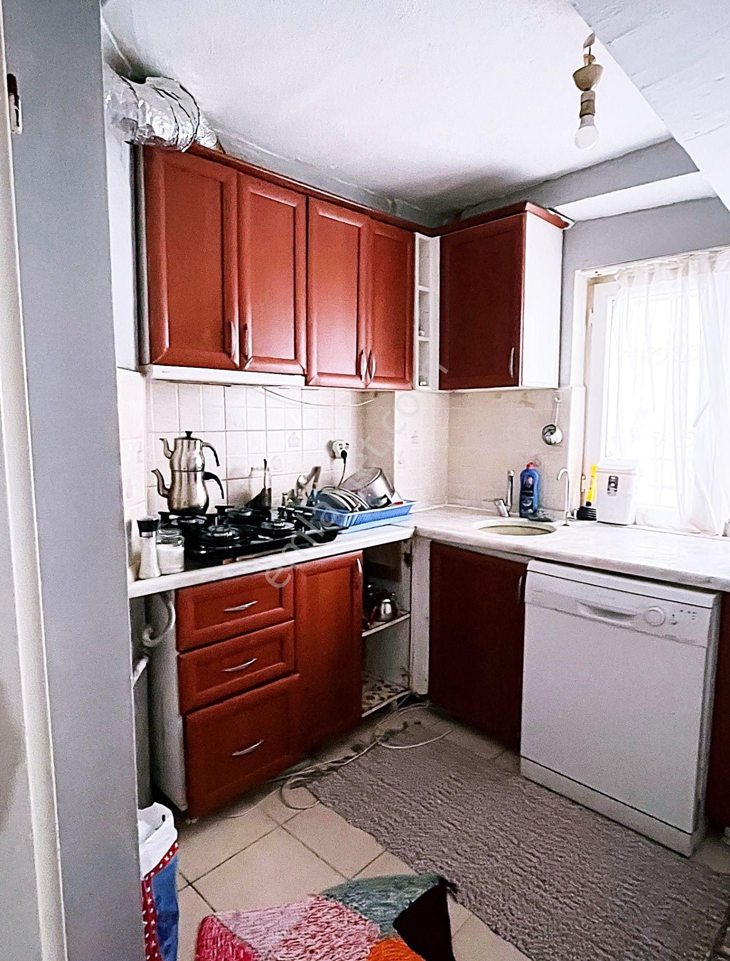 Cihandan Yunus Emre Mahallesinde Satlık 2+1 Kelepir Daire - Görsel 24