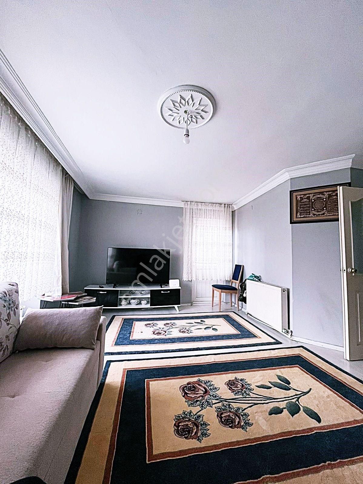 Cihandan Yunus Emre Mahallesinde Satlık 2+1 Kelepir Daire - Görsel 4