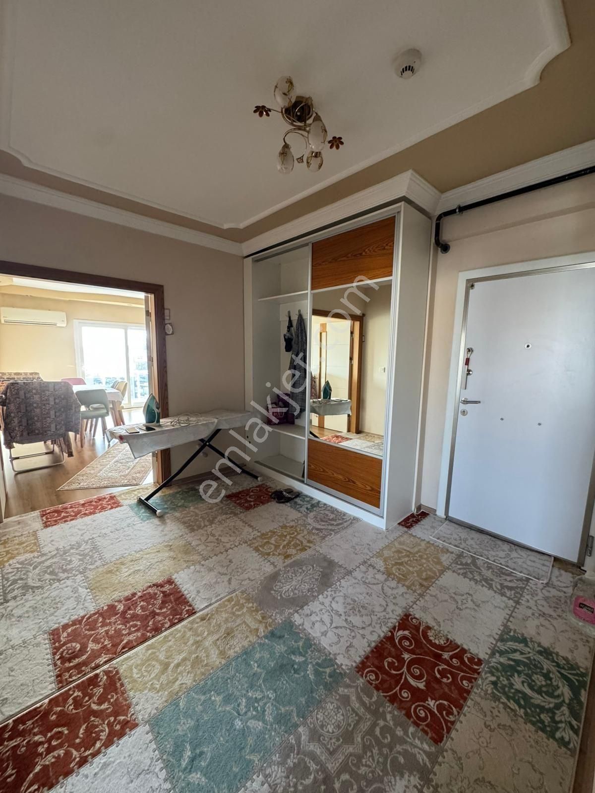 Erdemlı Merkez Mah. 3+1 Bağımsız Mutfak Satılık Kredi Sınırı Yok