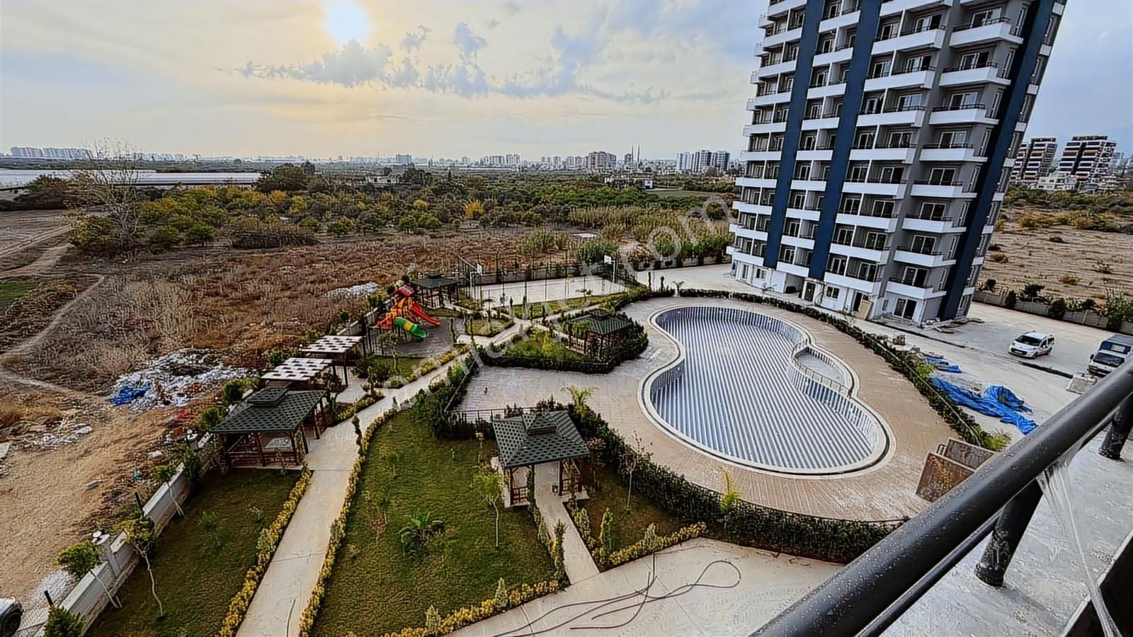 Mezitli Tece İlkem Brillant 1+1 Satılık Havuzlu Lüks Daire - Görsel 12