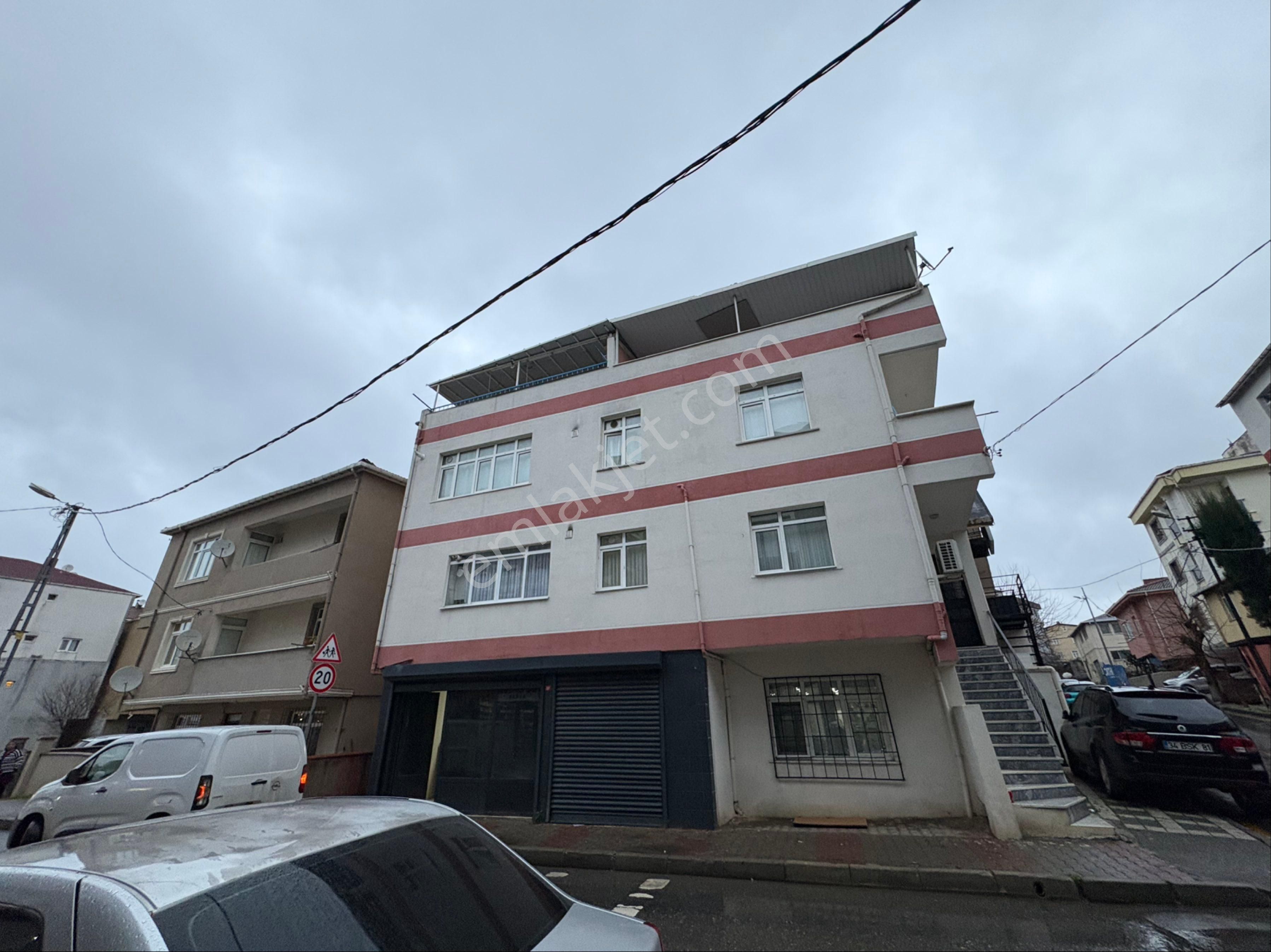 Ümraniye Parseller Metro Çıkışına 1. Bina Satılık Komple Bina - Görsel 31