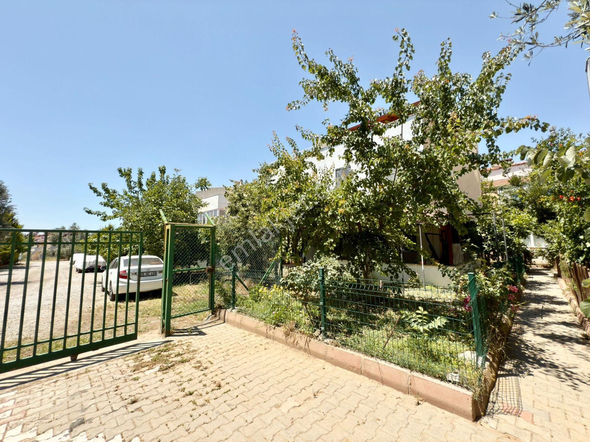 Yüksel'den Güre'de Denize 500metre Deniz Manzaralı 4+1 Satılık Geniş Villa - Görsel 16