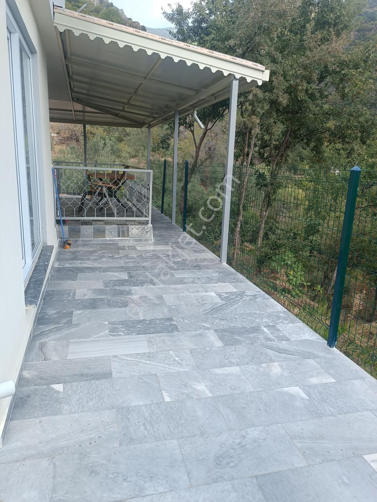 Mahmutlar Şıhlar Mahallesi İçinde Evi Olan Satılık Tarla - Görsel 33