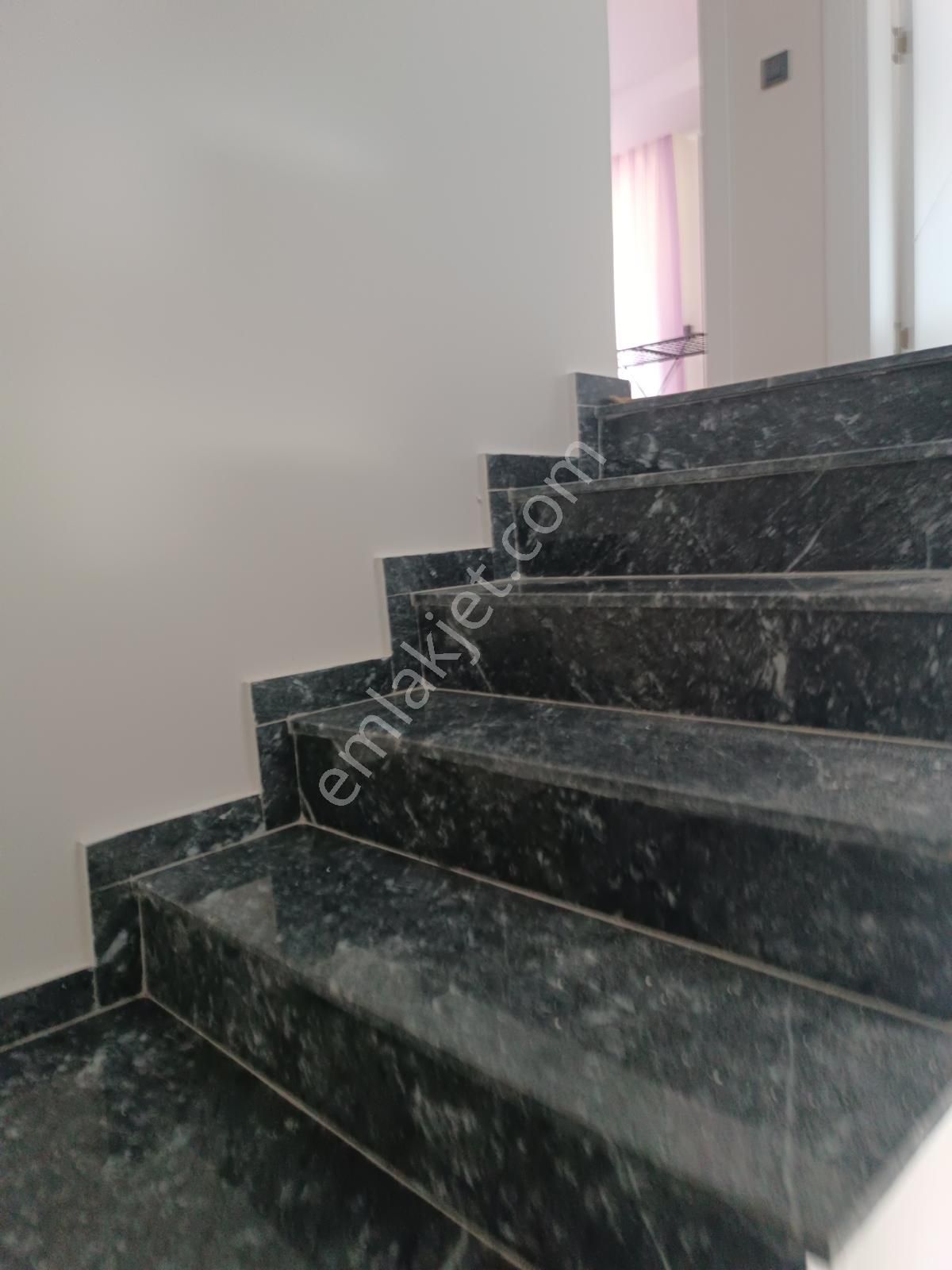 Mahmutlar Şıhlar Mahallesi İçinde Evi Olan Satılık Tarla - Görsel 7