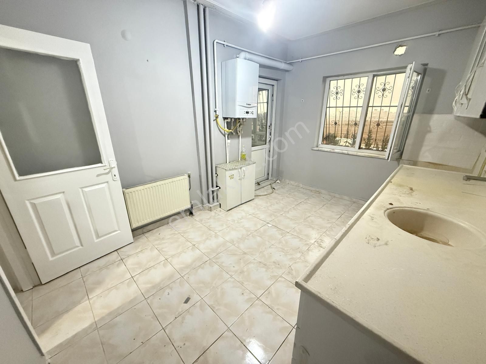 Şehir Hastanesi Arkası Dsi Tokiler 3+1 K.mutfak Kombi Kaçmaz - Görsel 3