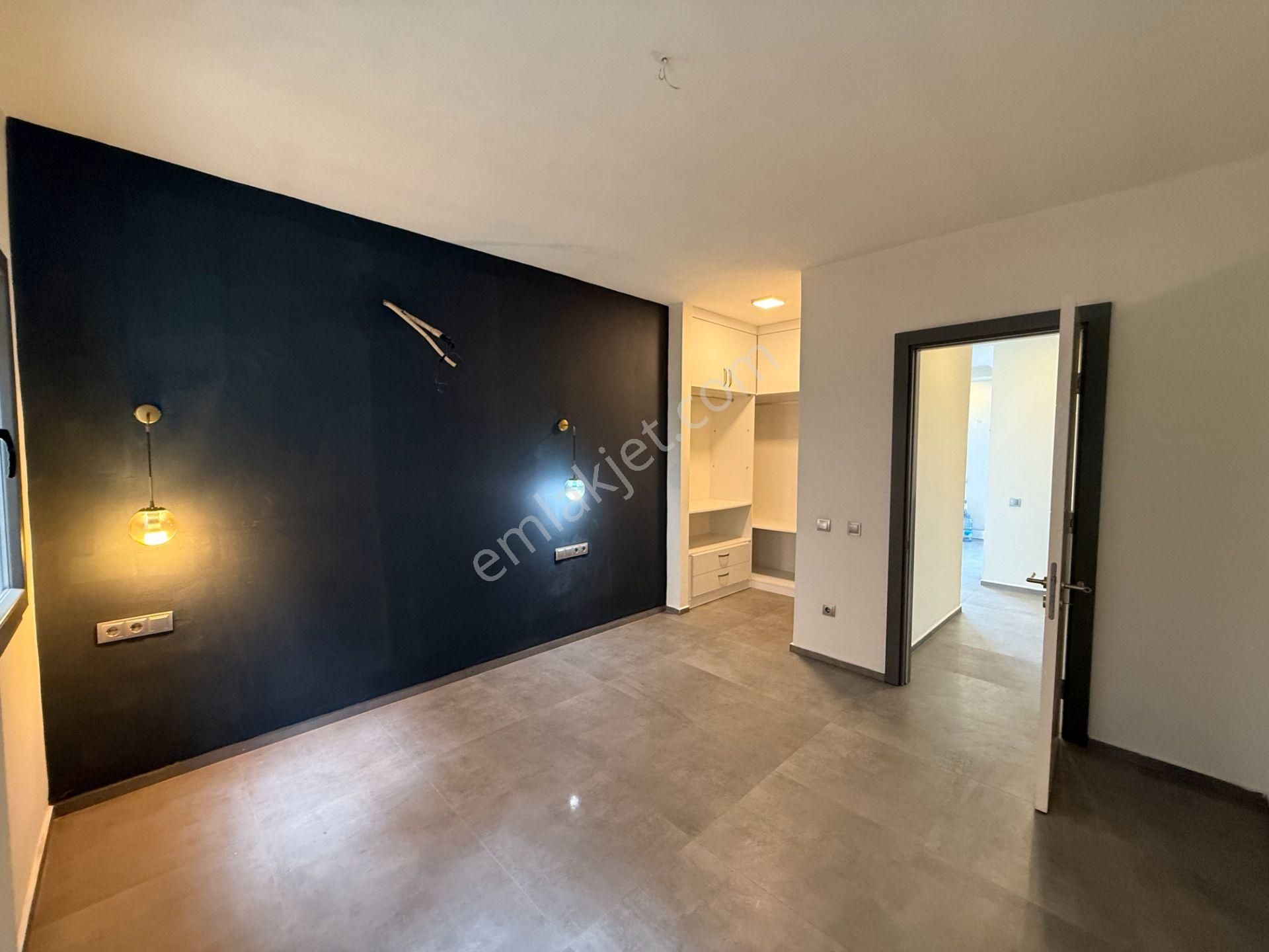 Ortakent Yaka'da Bahçe Katı 2+1 Kiralık Daire - Görsel 15