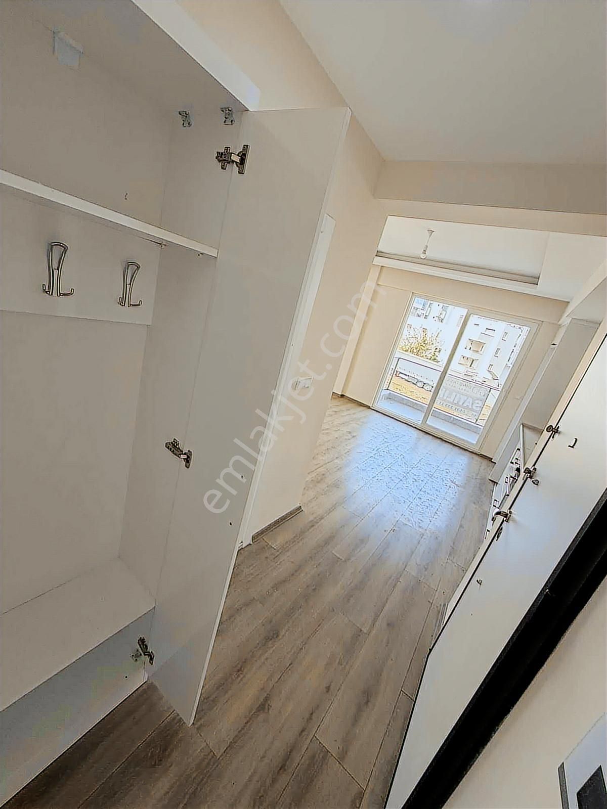 Ertuğruldan Merkezi Konumda Kiralık İskanlı 1+1 Daire - Görsel 8