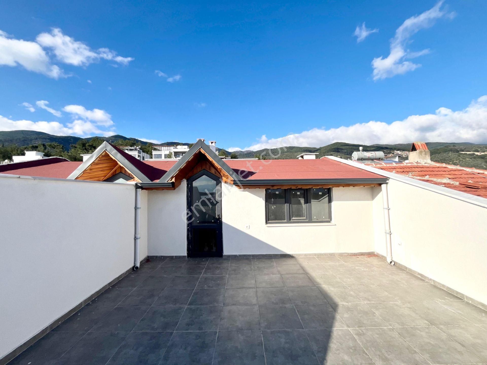 Yüksel'den Güre'de Deniz Ve Dağ Manzaralı Uygun Fiyata Satılık 4+1 Villa - Görsel 29