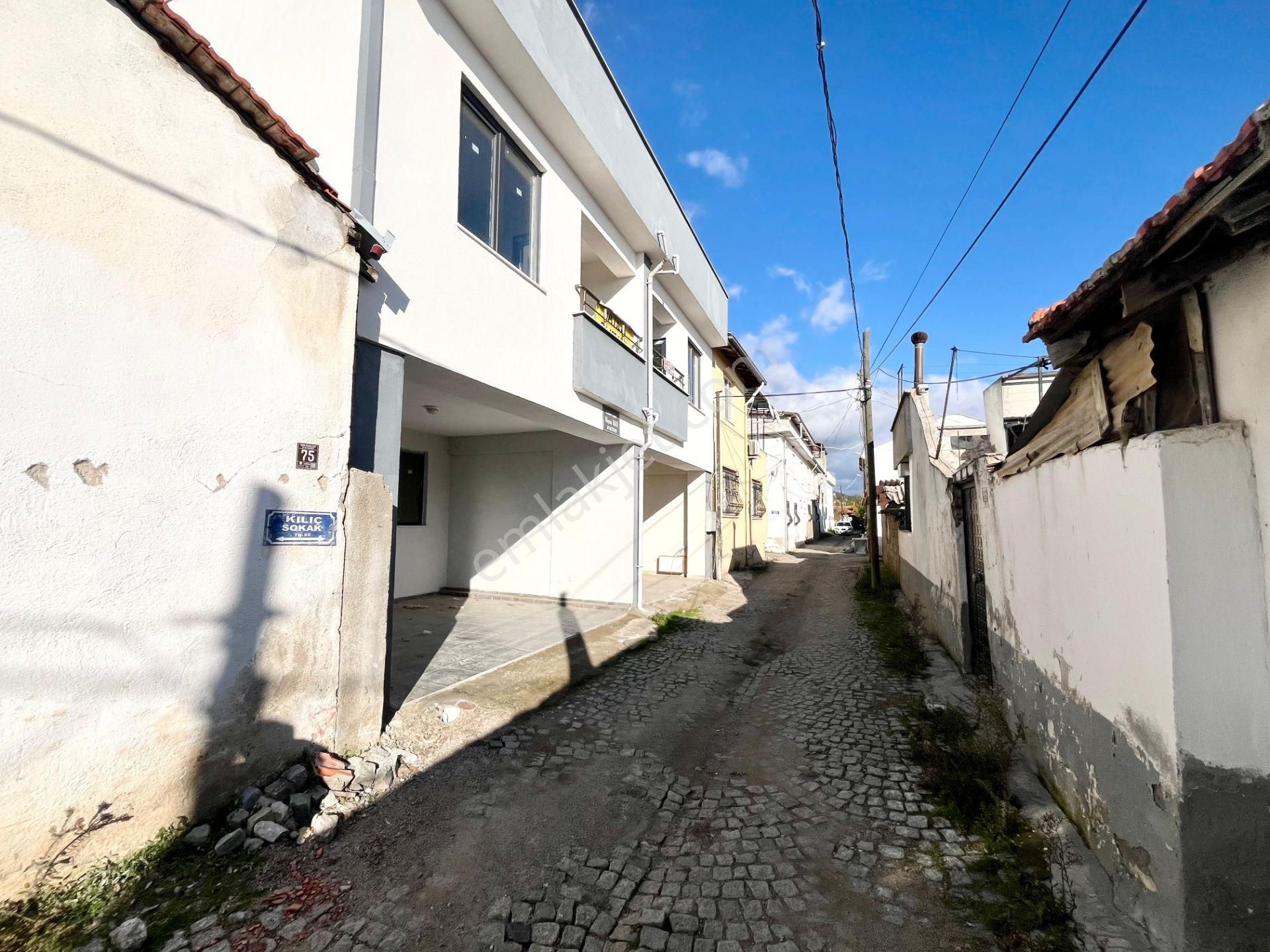 Yüksel'den Güre'de Deniz Ve Dağ Manzaralı Uygun Fiyata Satılık 4+1 Villa - Görsel 25