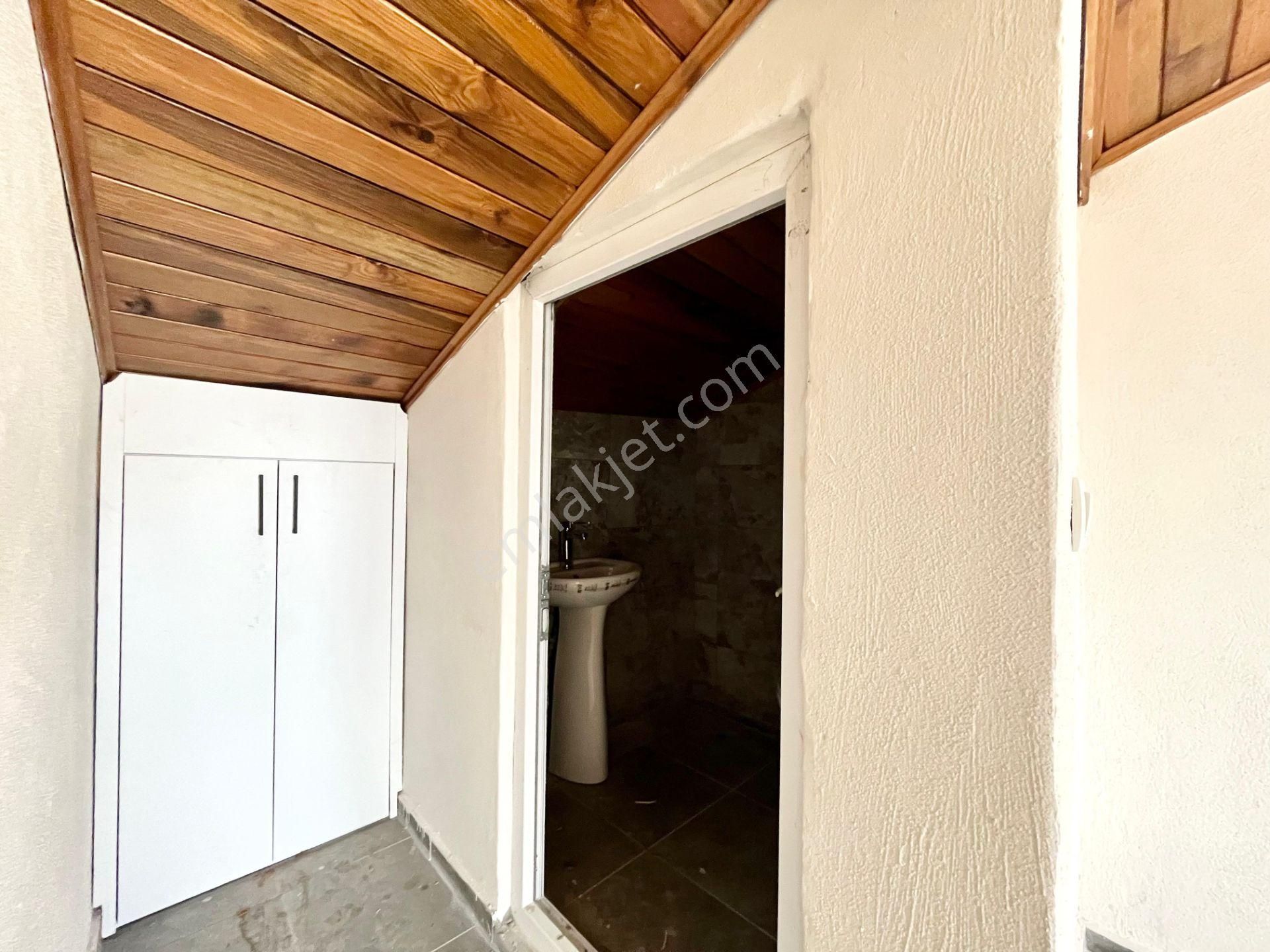 Yüksel'den Güre'de Deniz Ve Dağ Manzaralı Uygun Fiyata Satılık 4+1 Villa - Görsel 12