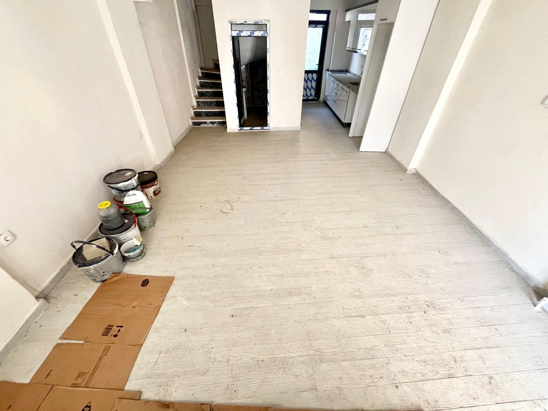 Yüksel'den Güre'de Deniz Ve Dağ Manzaralı Uygun Fiyata Satılık 4+1 Villa - Görsel 4