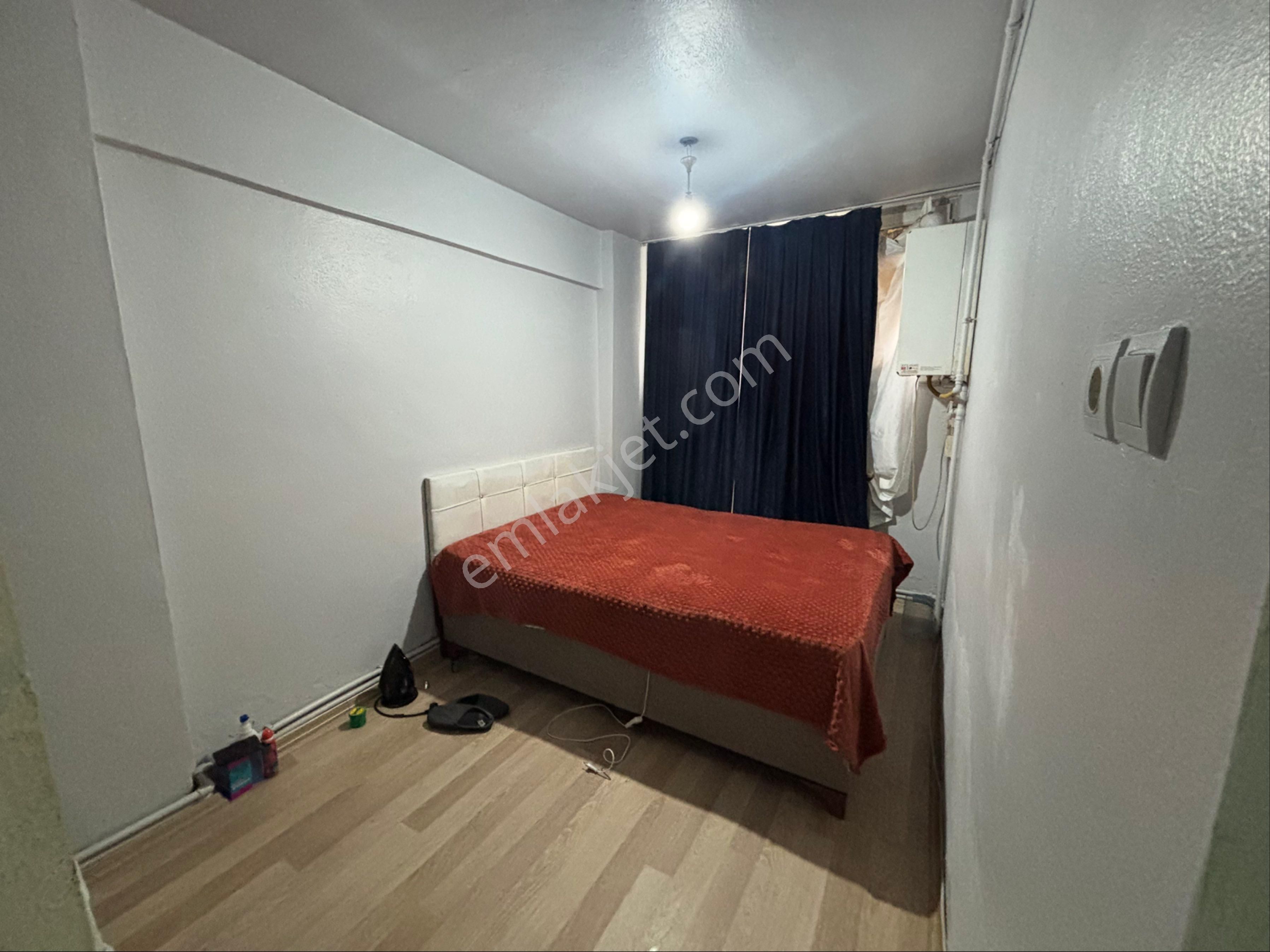 Fatih Mevlanakapı Mahallesinde Satılık 2+1 Bodrum Kat Daire - Görsel 3