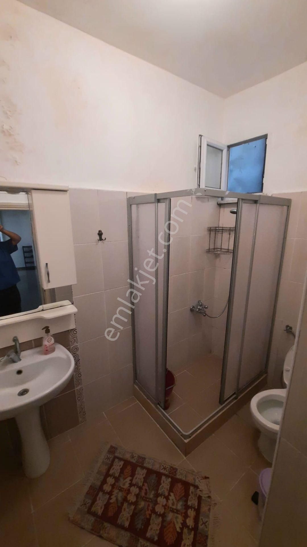 Cahangir Beyoğlunda Stüdyo Kiralık Daire - Görsel 4