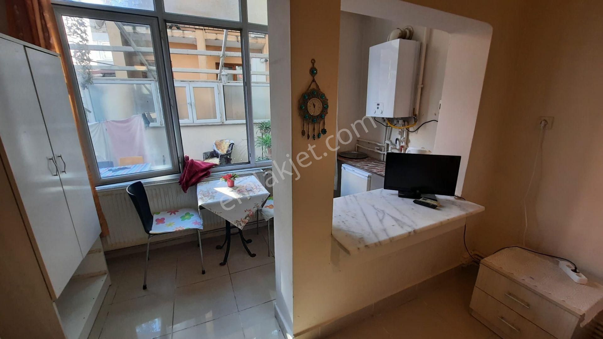 Cahangir Beyoğlunda Stüdyo Kiralık Daire - Görsel 5