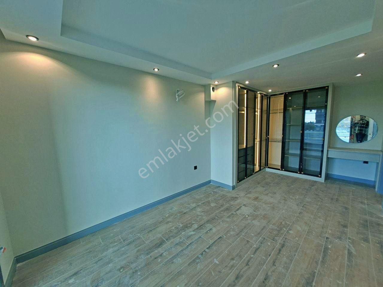 Uytundan Edremit Cennetayağında En Lüks 3+1 Akıllı Daire Kiralık - Görsel 29