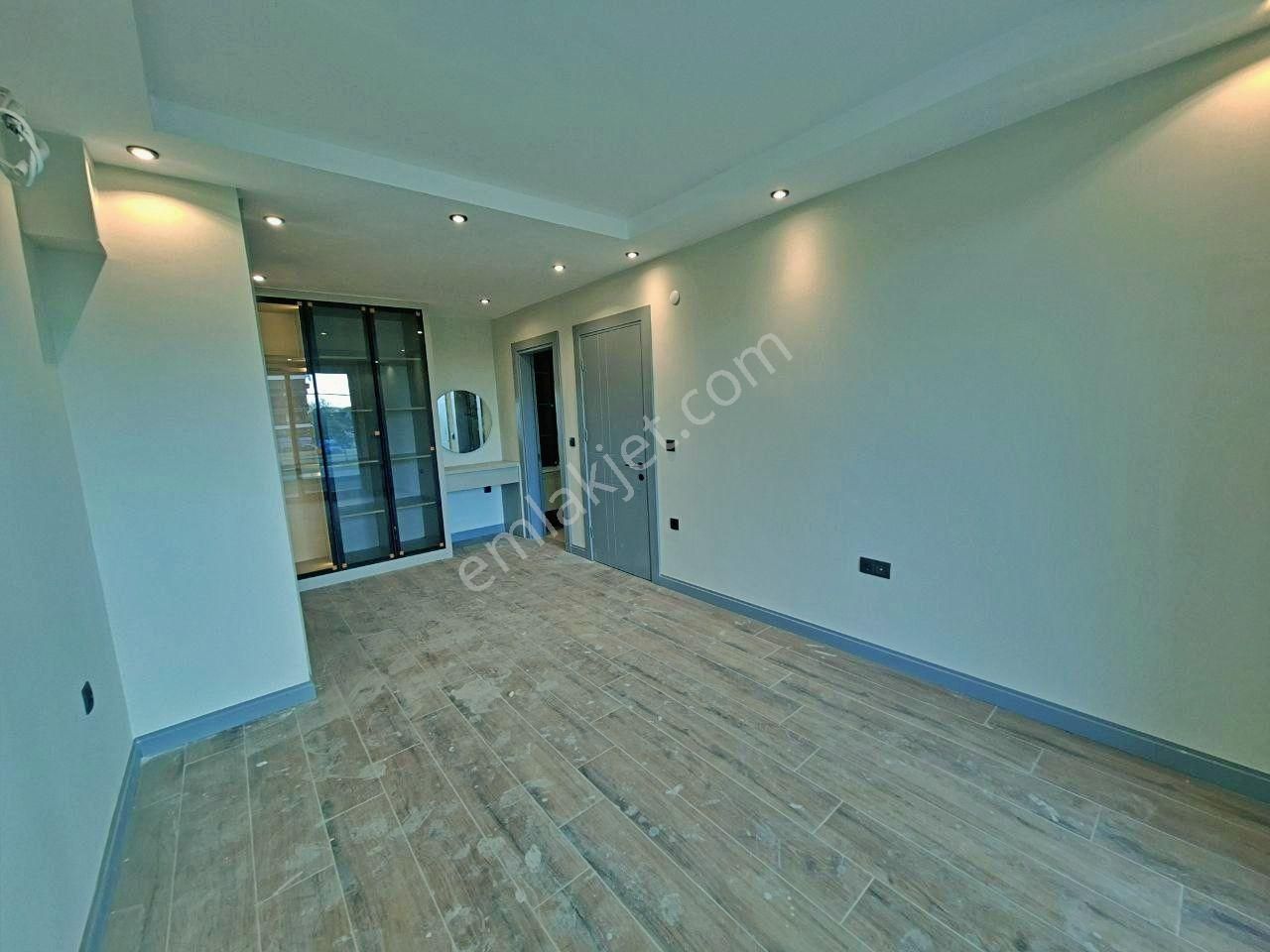 Uytundan Edremit Cennetayağında En Lüks 3+1 Akıllı Daire Kiralık - Görsel 7