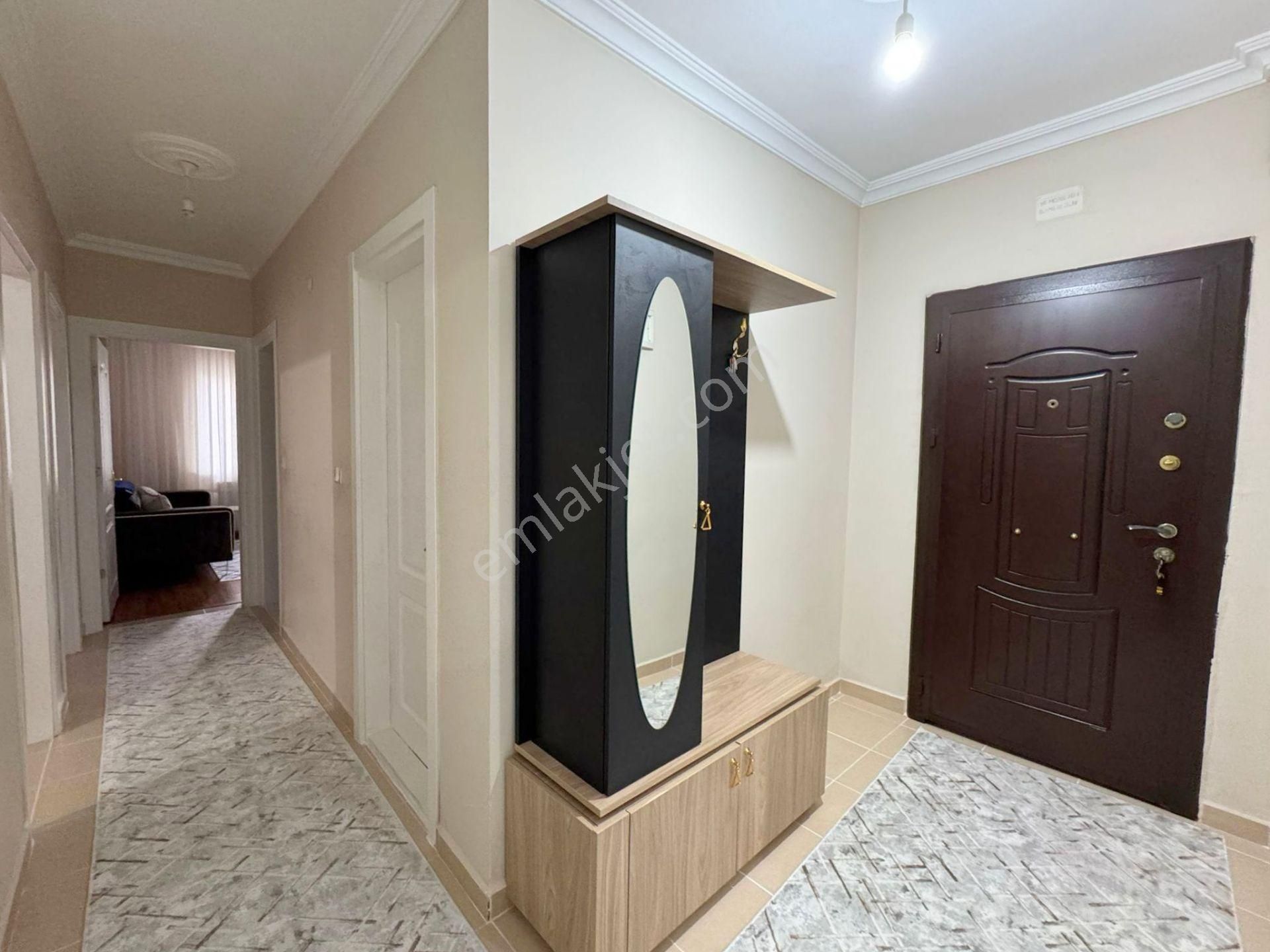 Mertcan'dan Metroya & Hastaneye Komşu İskanlı Ara Kat 3+1 Fırsat - Görsel 14