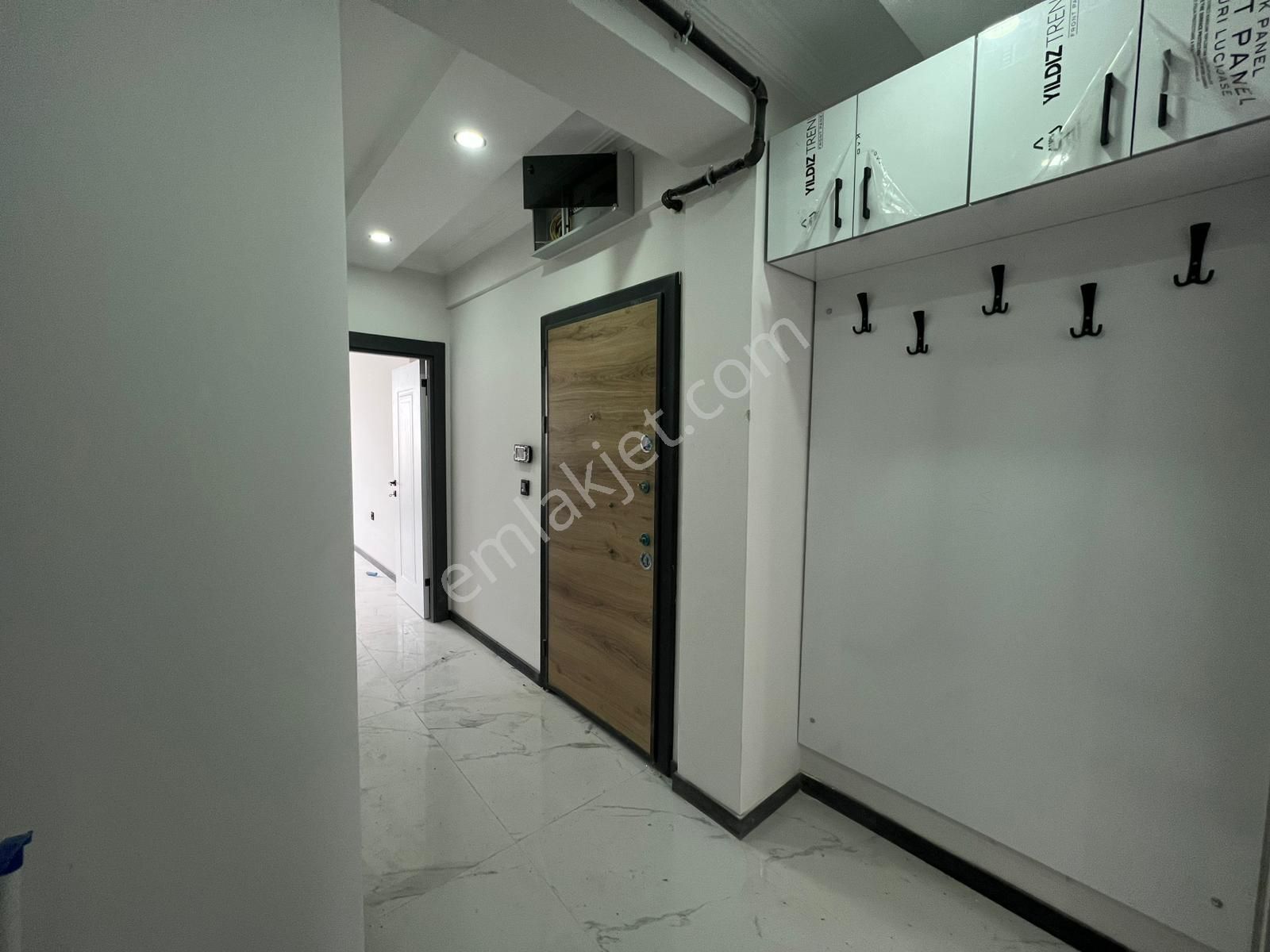 T.kartal'dan Gündüz Ökçün Yakını 70m2 Geniş Kullanışlı 2+0