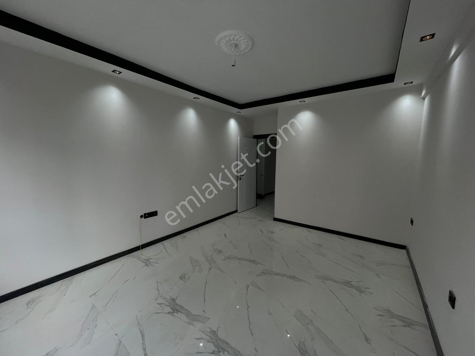 T.kartal'dan Gündüz Ökçün Yakını 70m2 Geniş Kullanışlı 2+0 - Görsel 12