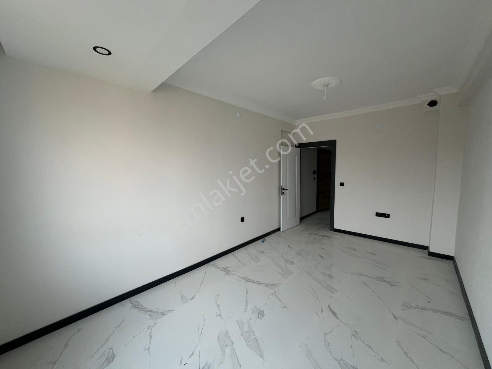 T.kartal'dan Gündüz Ökçün Yakını 70m2 Geniş Kullanışlı 2+0 - Görsel 7