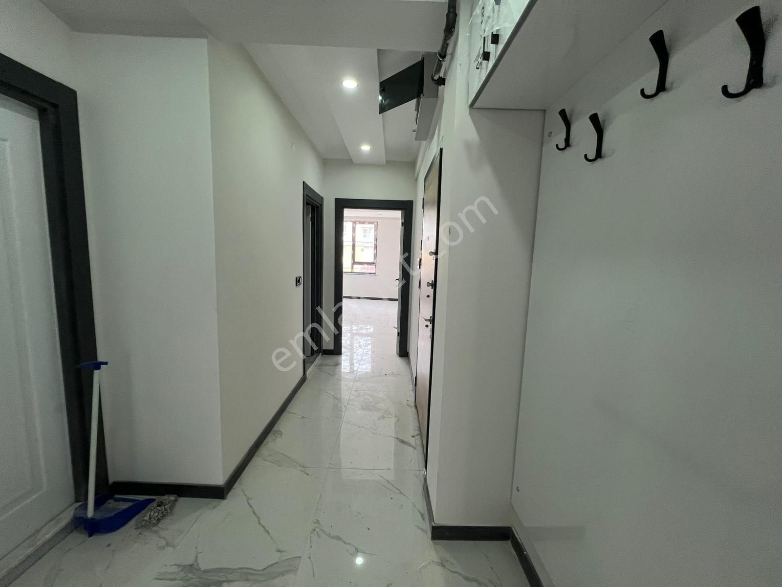 T.kartal'dan Gündüz Ökçün Yakını 70m2 Geniş Kullanışlı 2+0 - Görsel 4