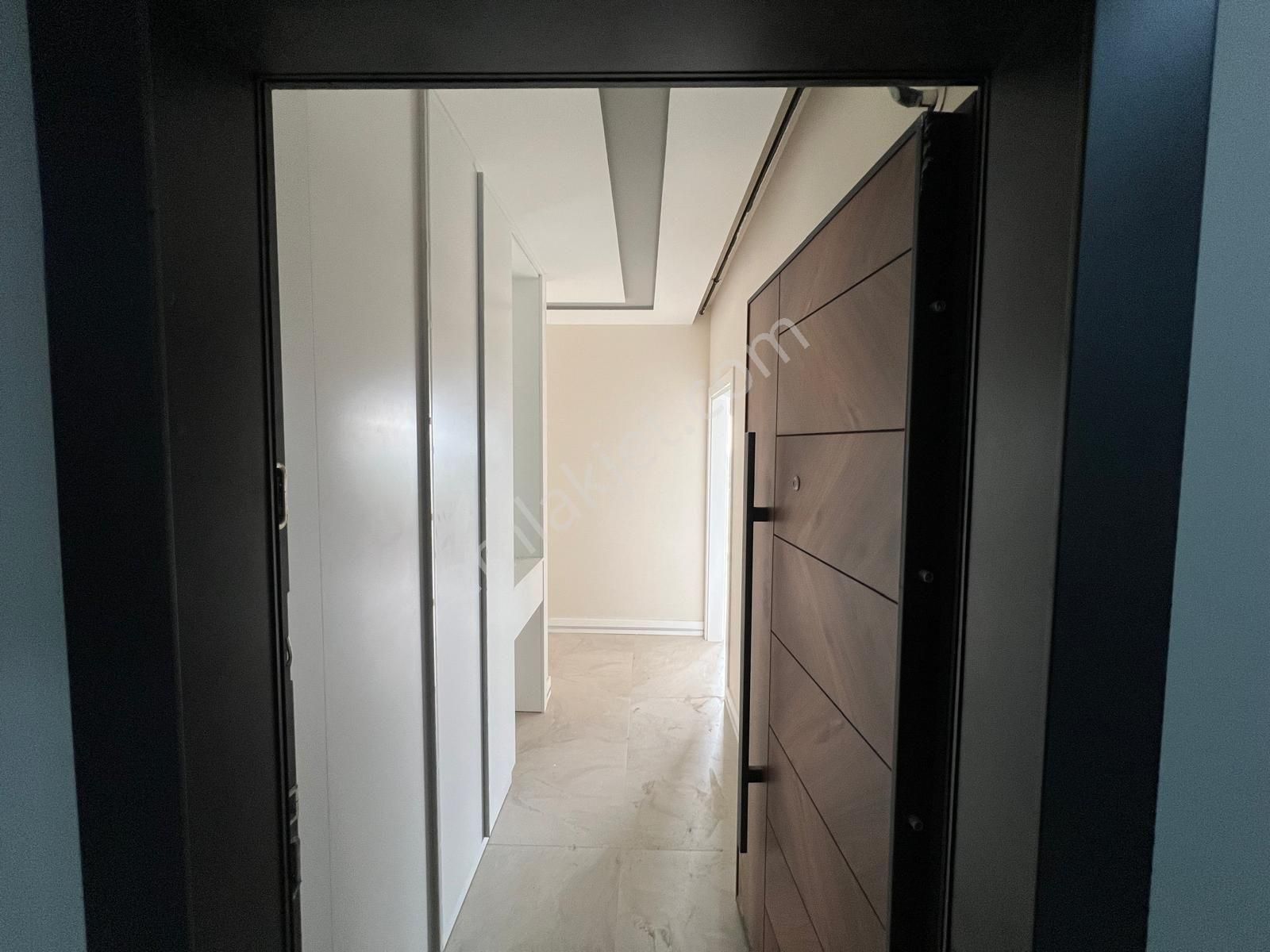 2+1 Çift Banyolu Giyinme Odalı Kabasakalda Sıfır Kiralık Daire - Görsel 2