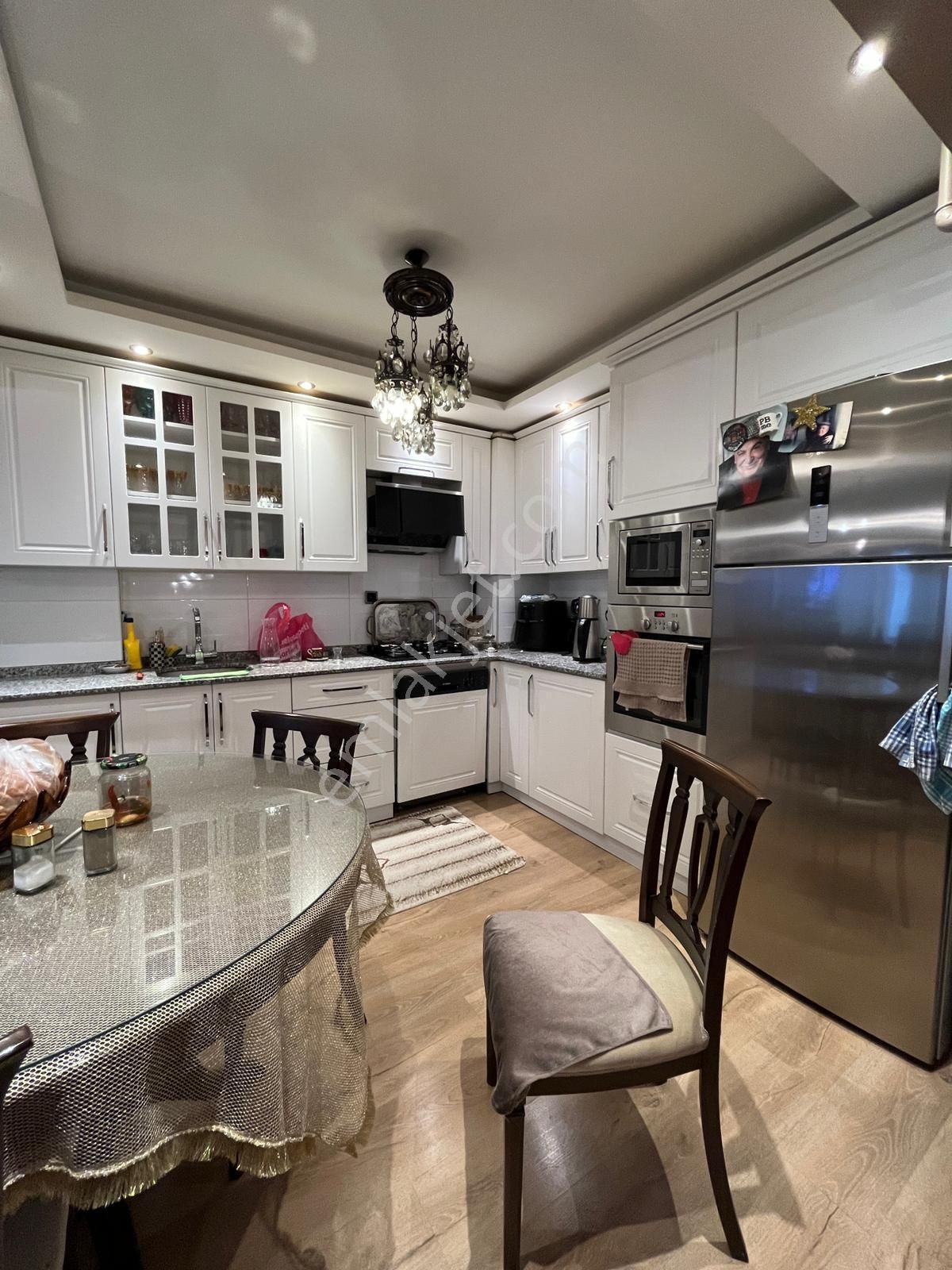 🏡yarhasanlar Mahallesi 🏡 ✅3+1 140m2 5 Katlının 3 Katı Arakat ❇️kapalı Mutfak Petek Kombili