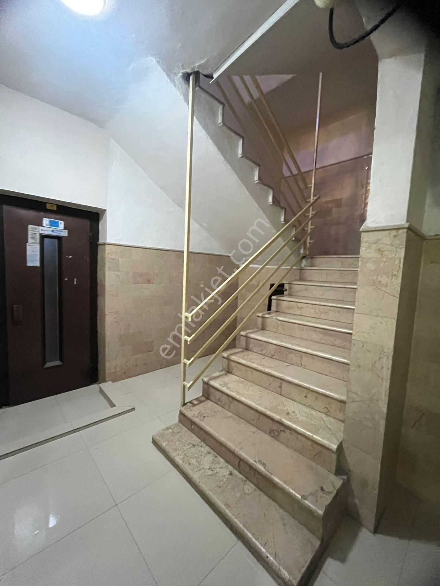 🏡yarhasanlar Mahallesi 🏡 ✅3+1 140m2 5 Katlının 3 Katı Arakat ❇️kapalı Mutfak Petek Kombili - Görsel 12