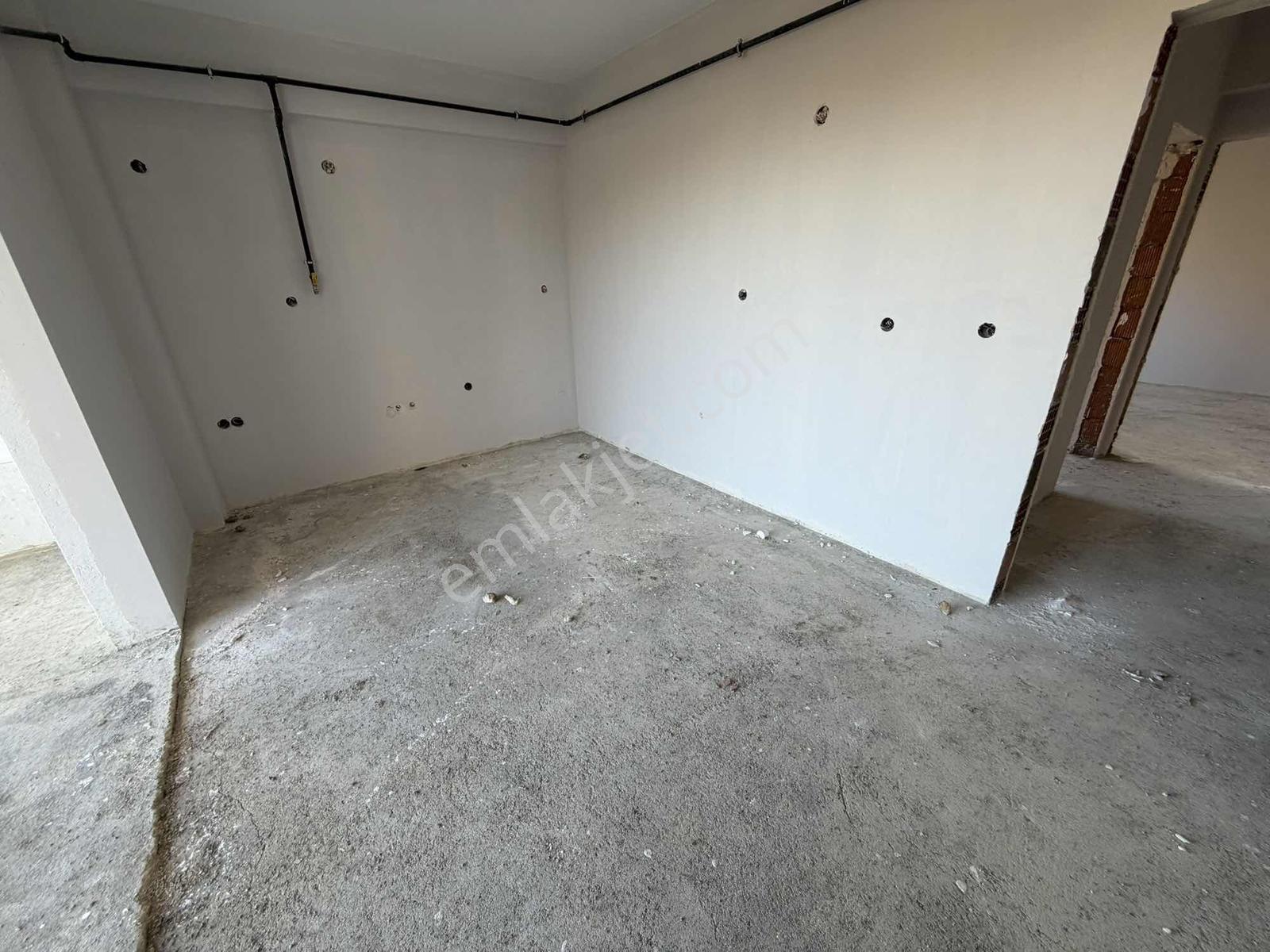 Başiskele Fatih Mh'de 2+1 100 M² Arakat Daire* 15m² Balkon - Görsel 7