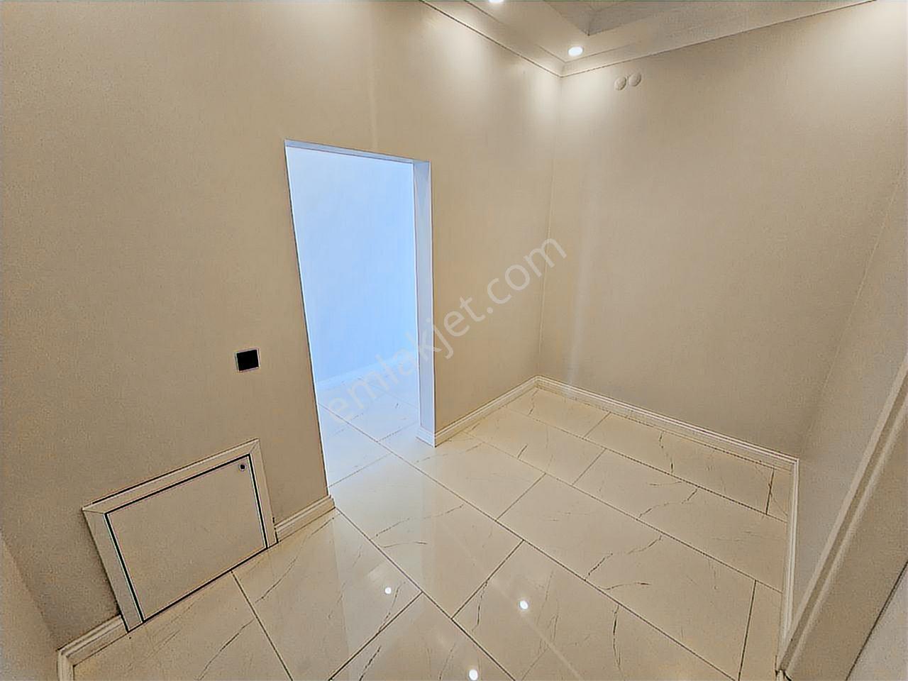Yeniköy Merkez'de 4+1 375m² Müstakil Havuzlu Lüks Villa - Görsel 31