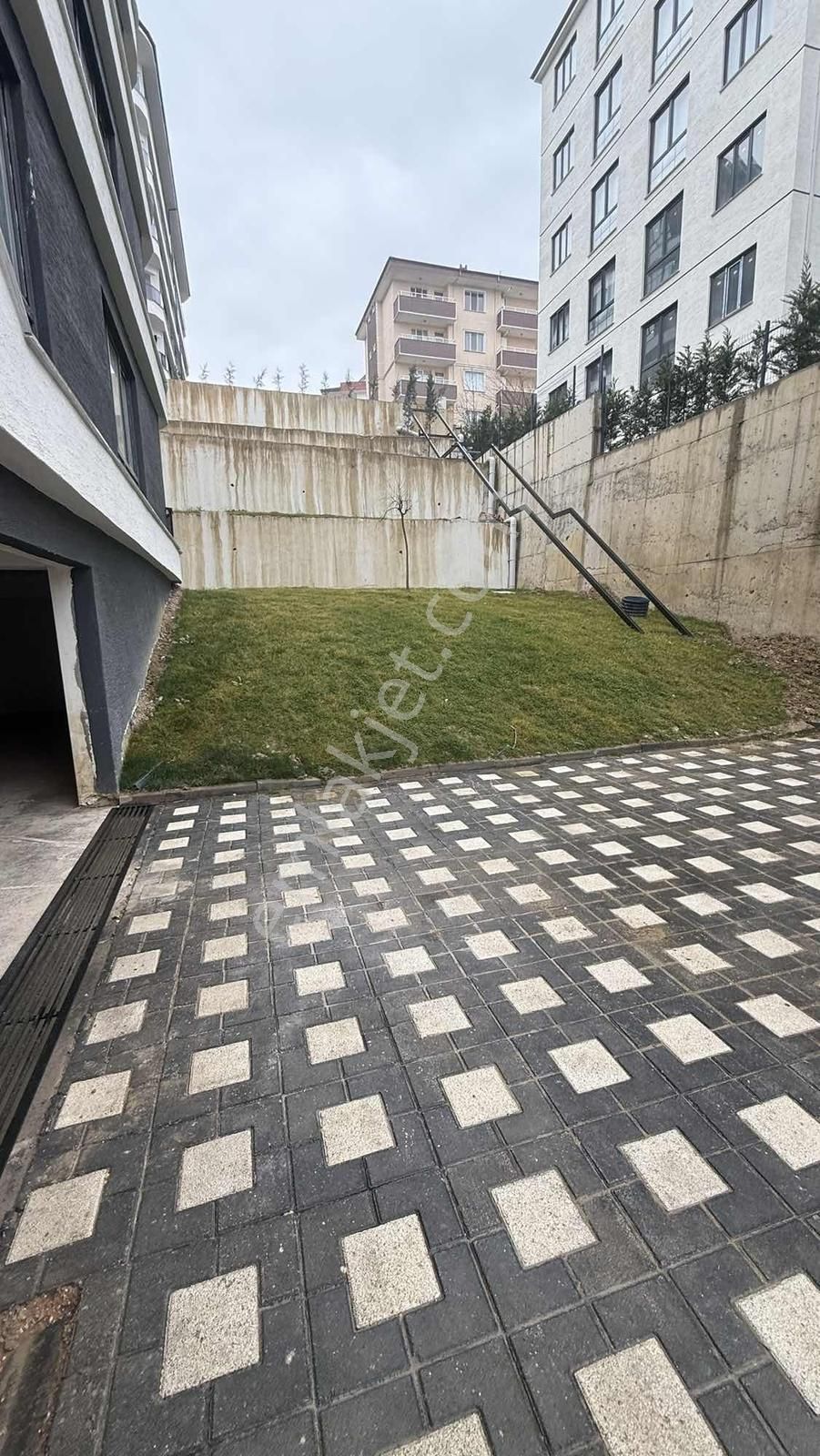 Bera Gayrimenkulden Satılık Alanyurt Fatih Mah. Daire - Görsel 7