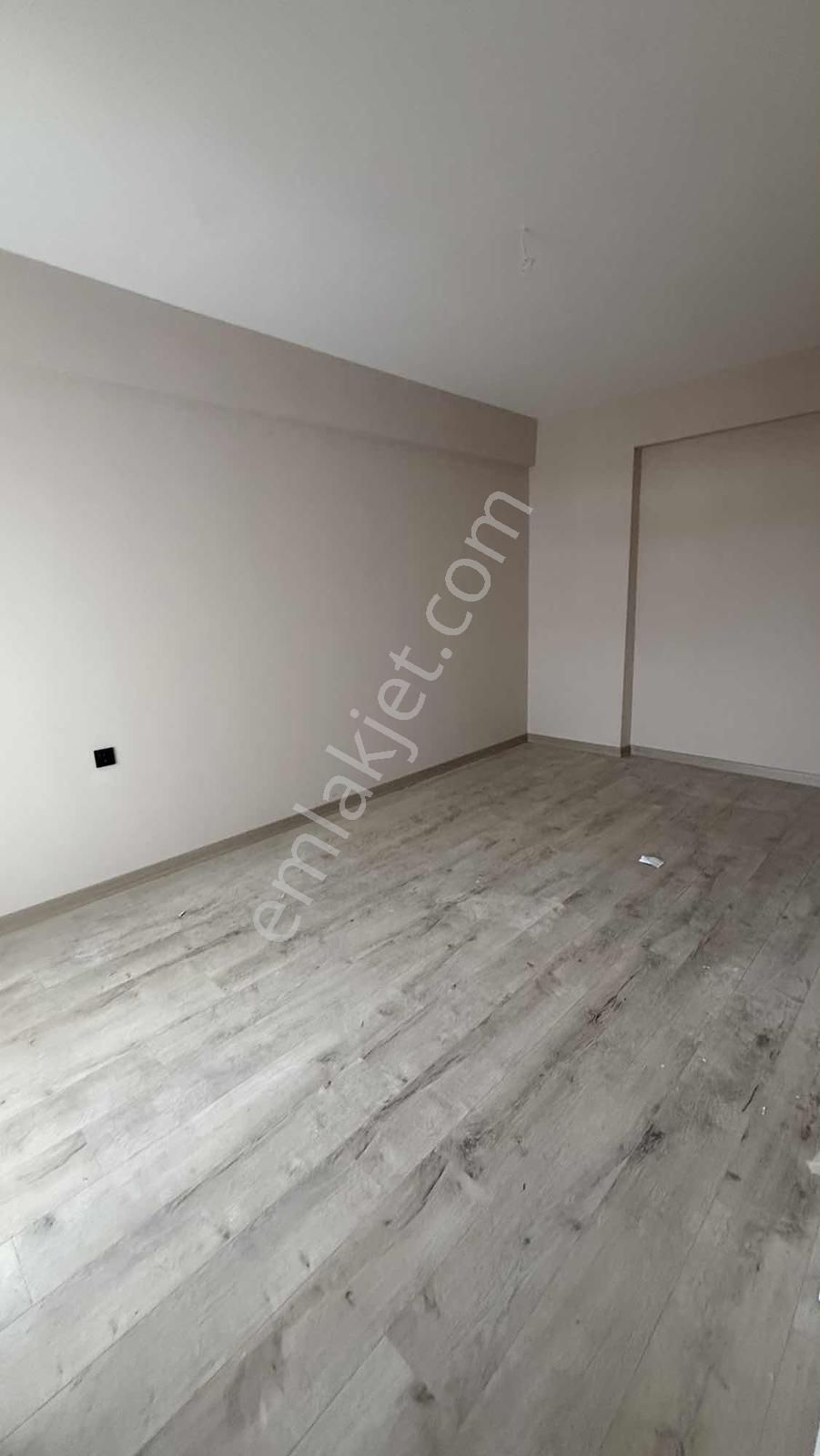 Bera Gayrimenkulden Satılık Alanyurt Fatih Mah. Daire - Görsel 4