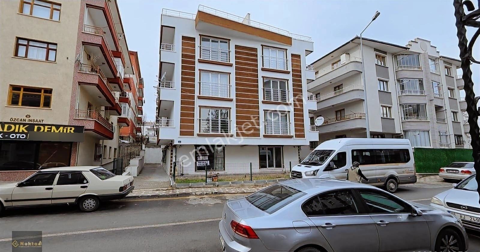Etimesgut Elvan Mahallesinde 2+1//90m2 Giriş Katı 2 Yaşında - Görsel 9