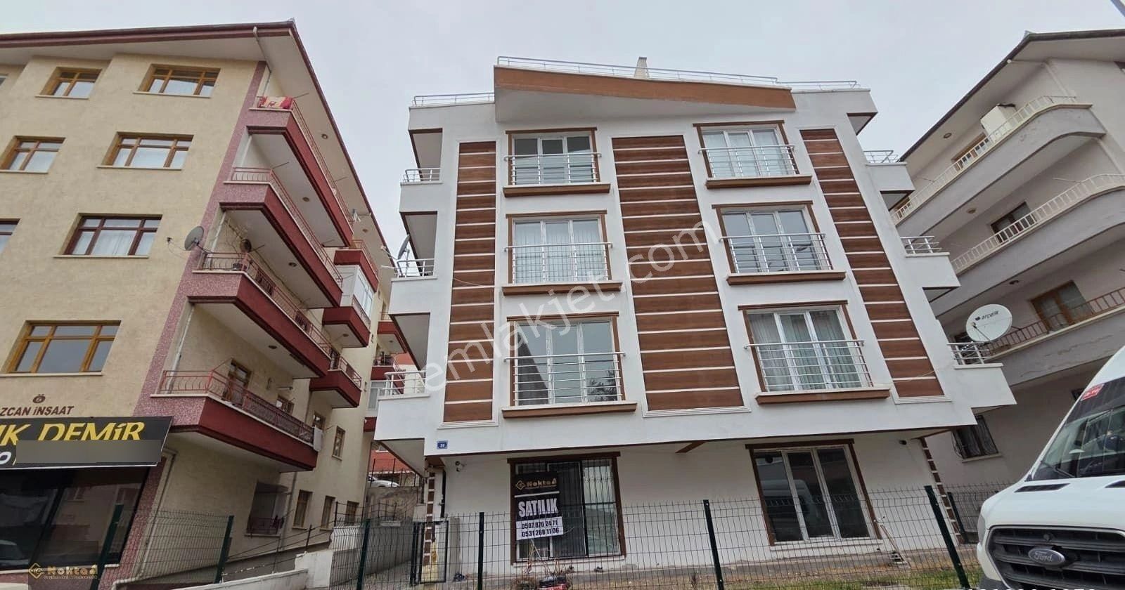 Etimesgut Elvan Mahallesinde 2+1//90m2 Giriş Katı 2 Yaşında