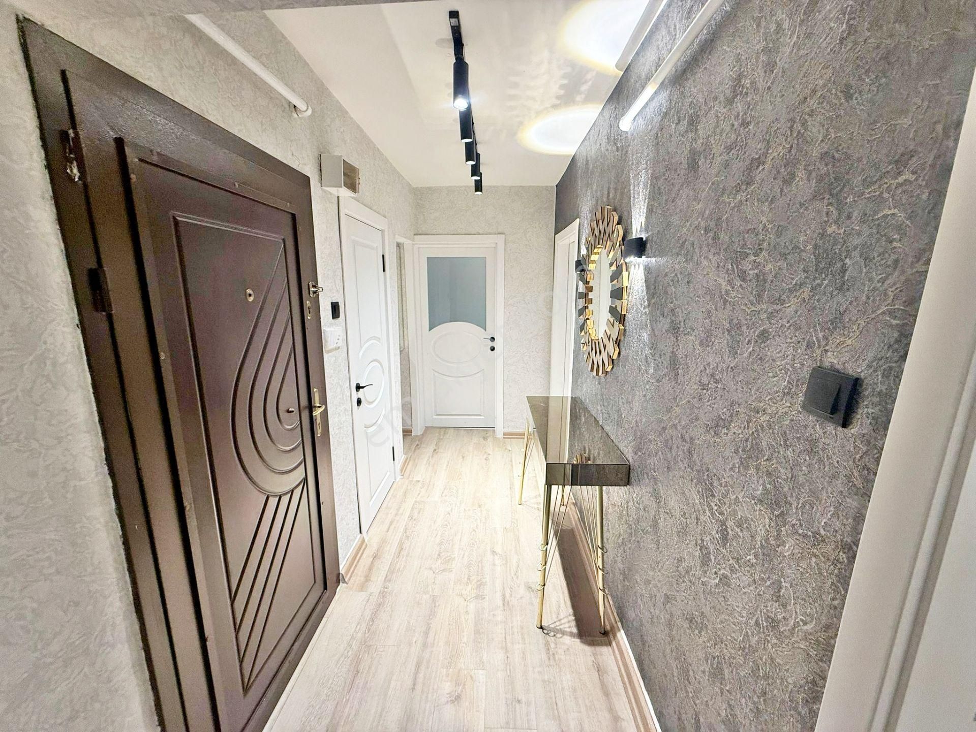 Aşağı Eğlence Göbek Ve Gata Yakını Lüks Yapılı 3+1 Satılık Daire - Görsel 29