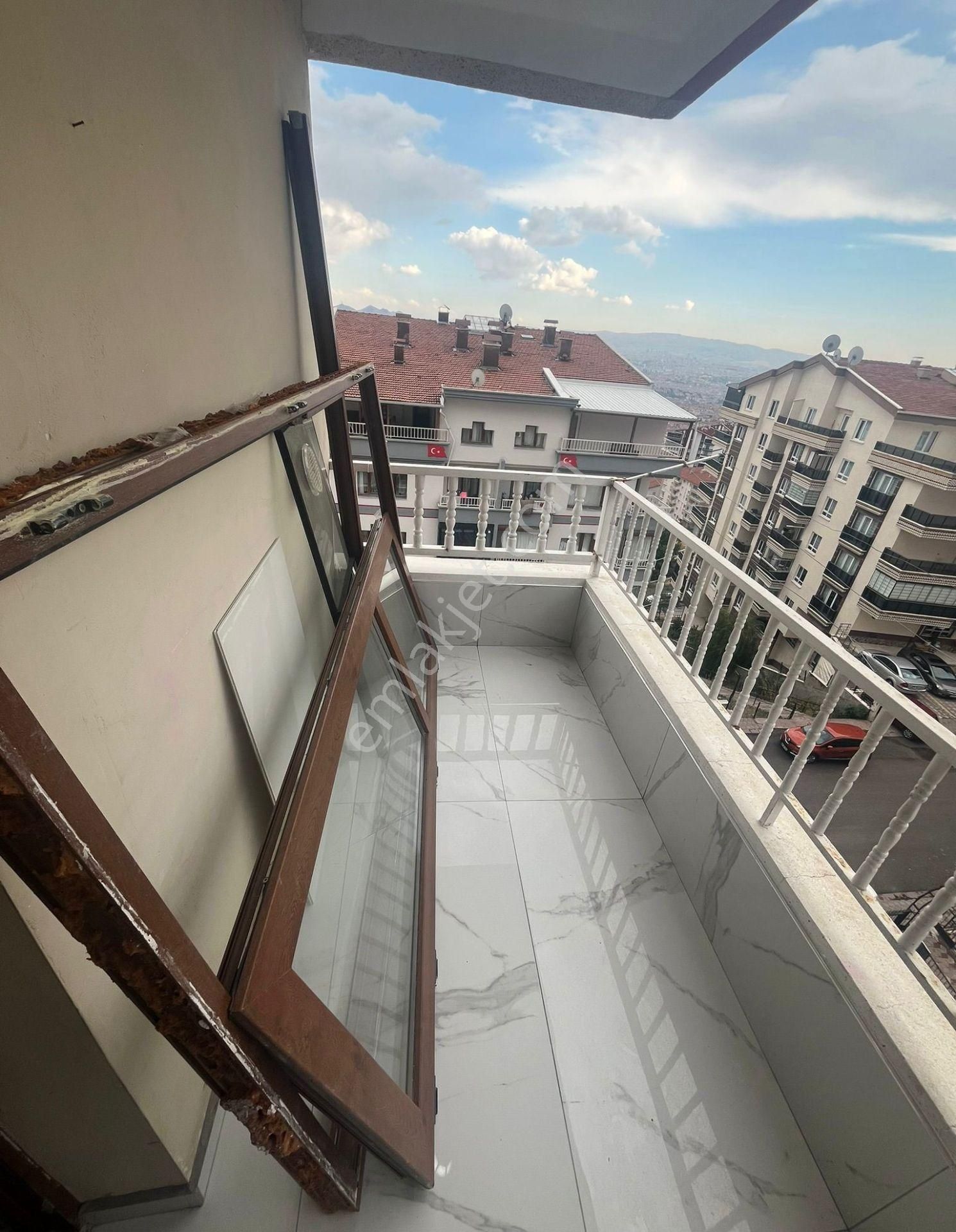 Ataparak Mahallesinde Katta Yapılı 3+1 - Görsel 19