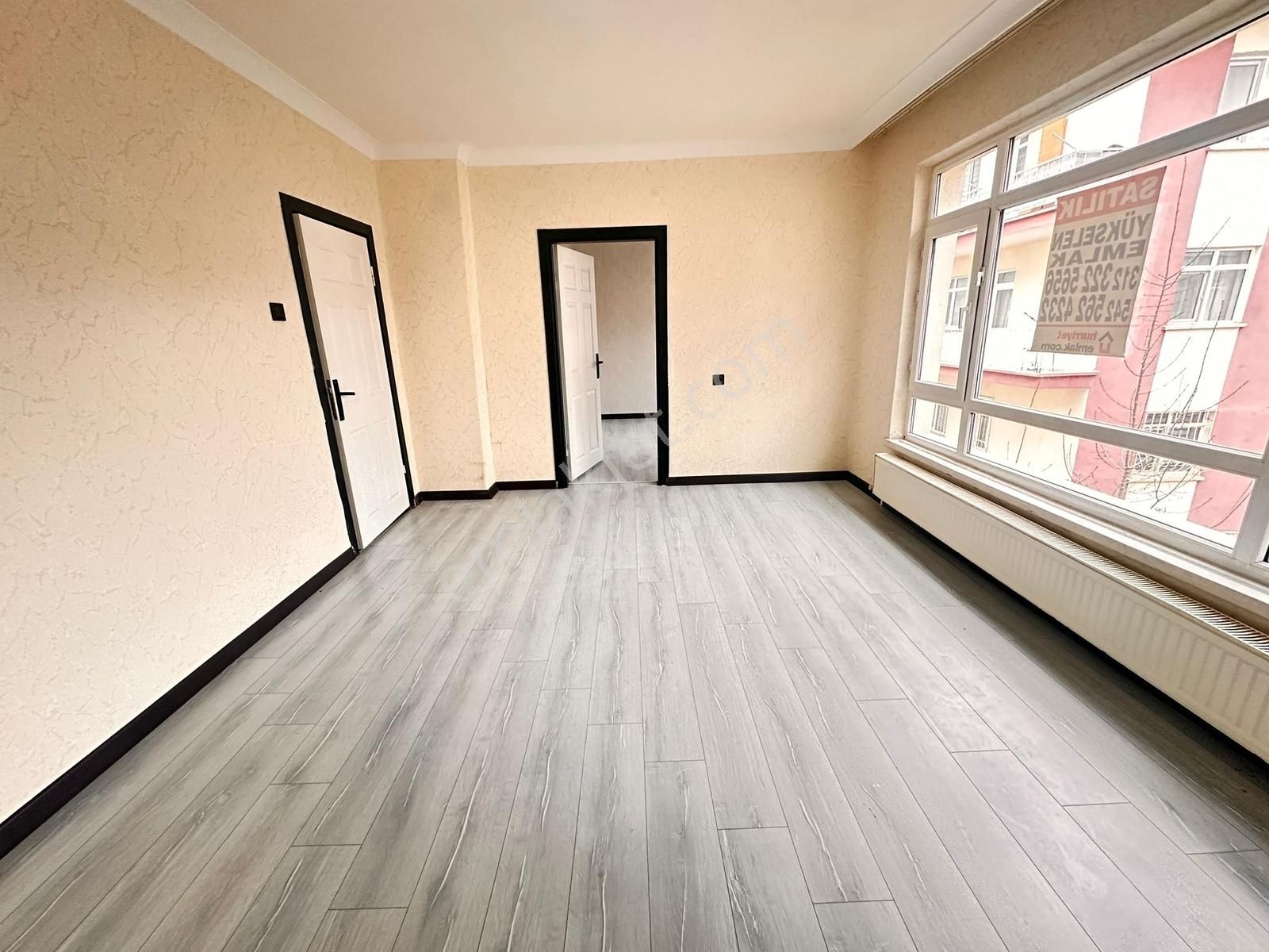 Altın Anahtardan Çiçekli Mh. Yunus Emre Cd Yakını Orta Kat Lüx - Görsel 9