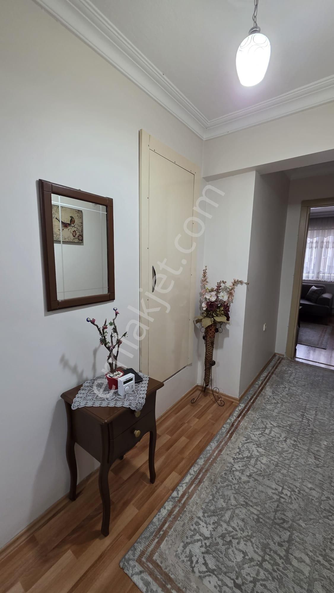 🏡yarhasanlar Mahallesi 🏡 ✅3+1 200m2 5 Katlının 1 Katı Arakat ❇️kapalı Mutfak Petek Kombili - Görsel 4