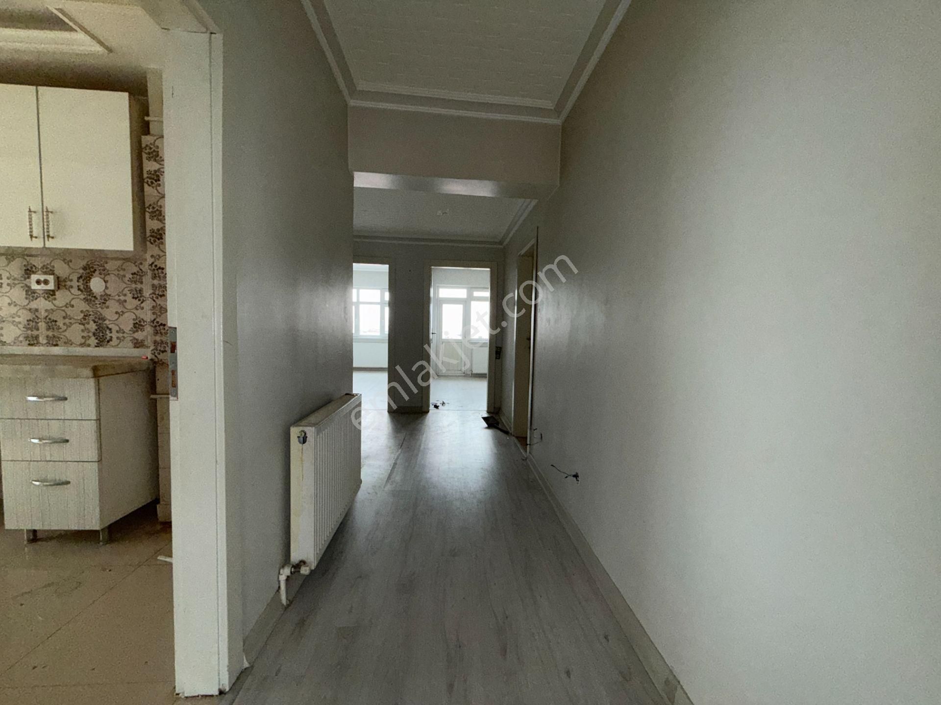 Ufuk Kılıç Emlak'tan Uygun Fiyatlı Cadde Üzeri 3+1 Orta Kat Güney Daire - Görsel 26