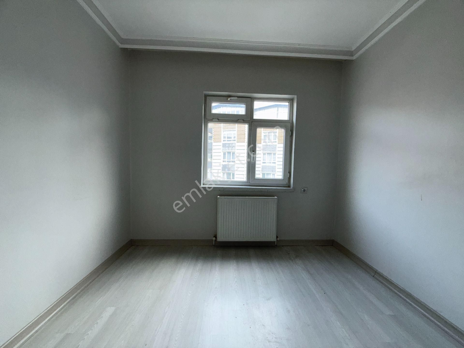 Ufuk Kılıç Emlak'tan Uygun Fiyatlı Cadde Üzeri 3+1 Orta Kat Güney Daire - Görsel 16