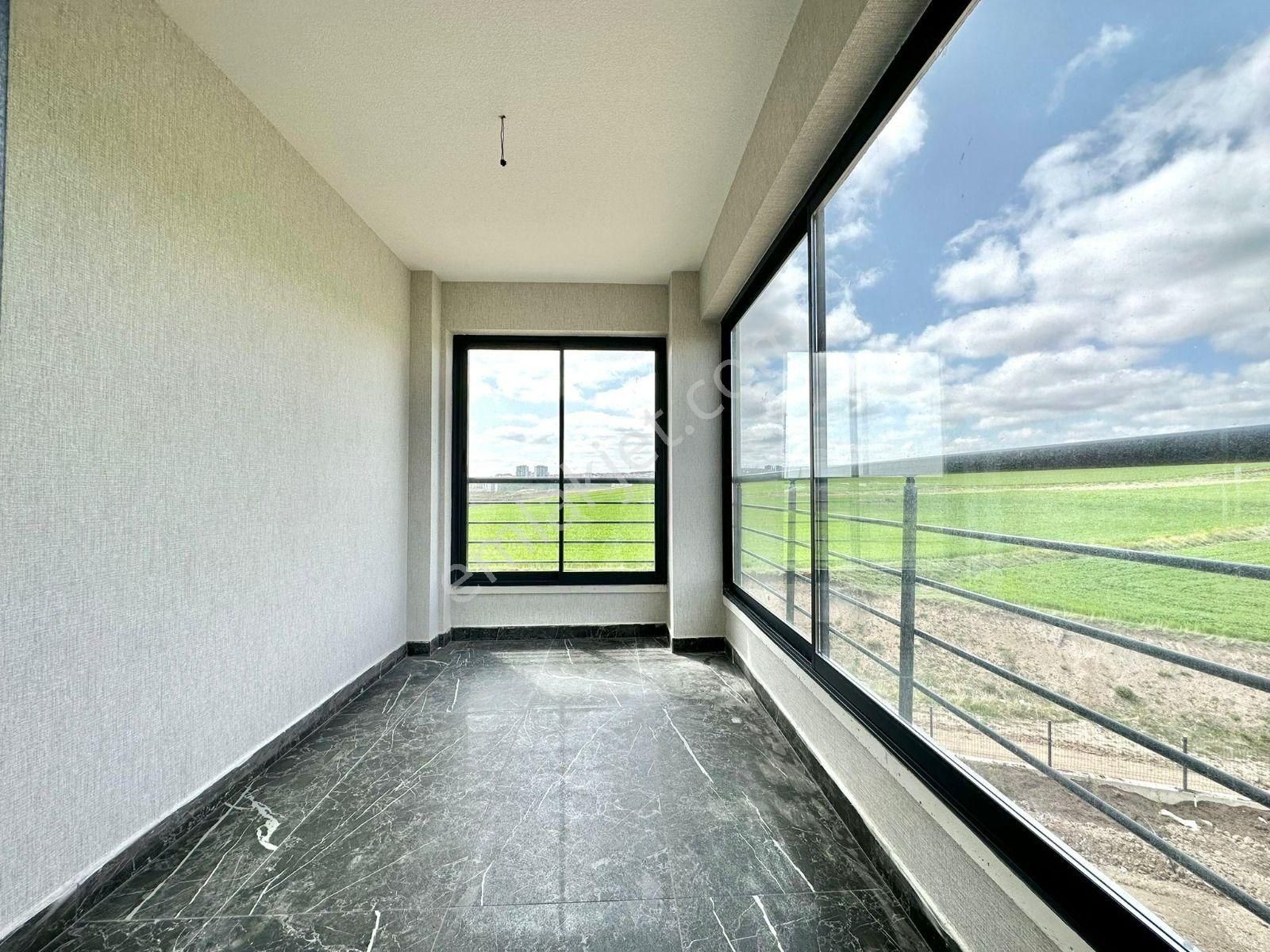 Kalecik Emlak'tan K.otoparklı Sitede 4+1 Ara Kat Güney Cephe Daire - Görsel 24